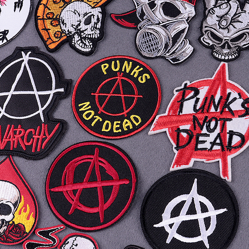 Velcro Sew On - Iron On Patch Punk'S Not Dead