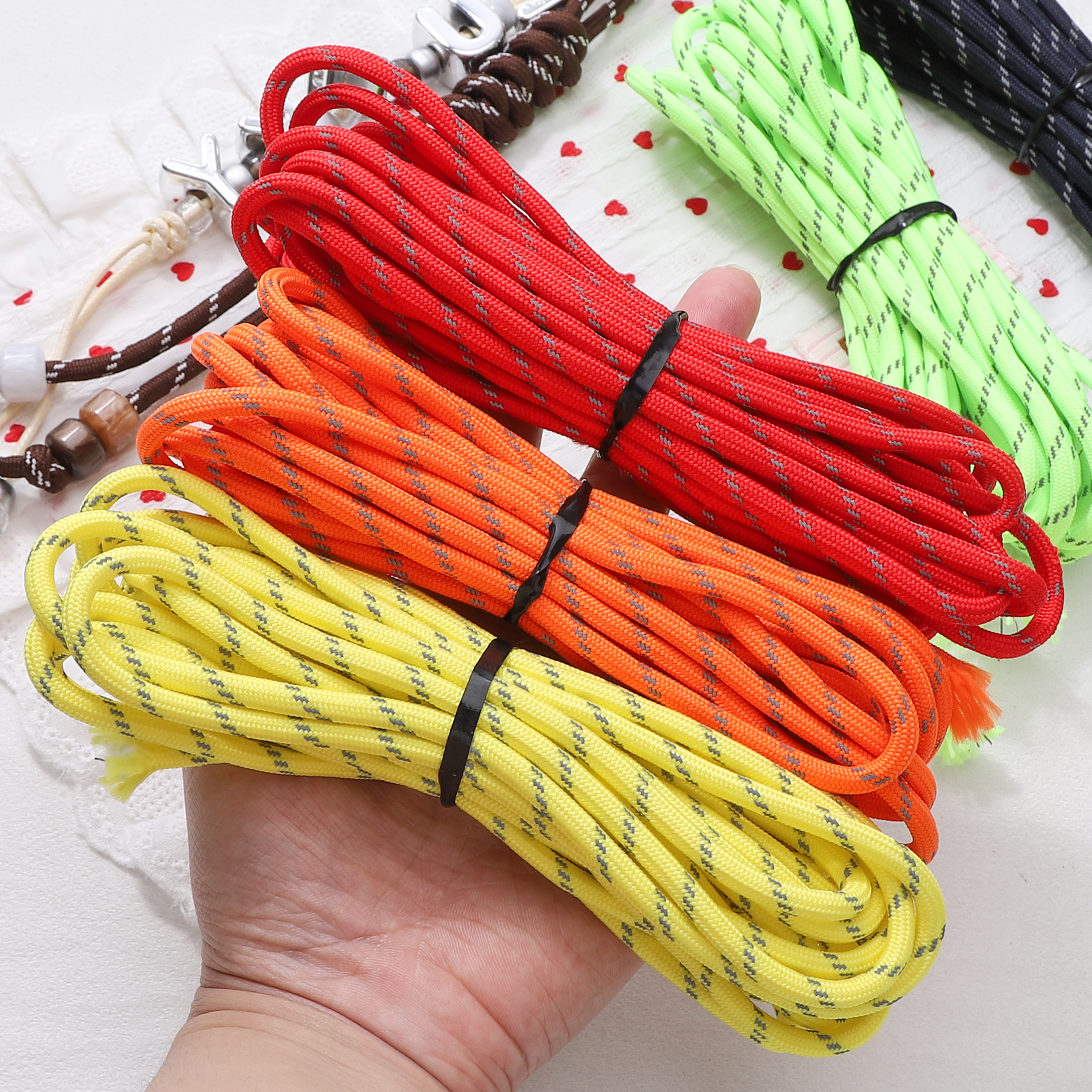 5Meters 5mm Polyester Reflecti – Textile And Sewing Supply Bewertung und Preis