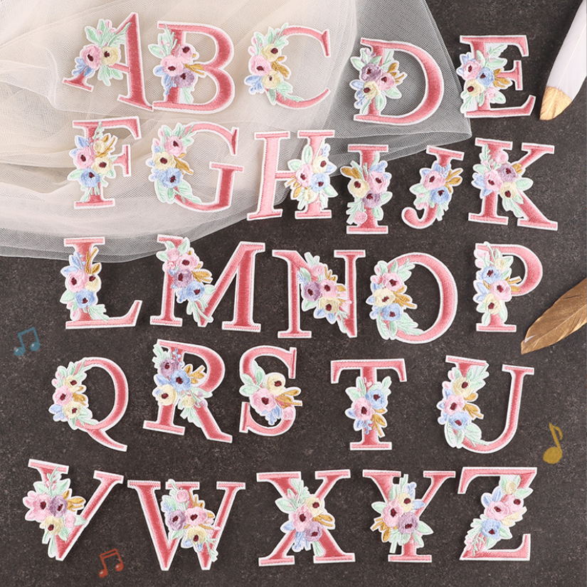 10 Pcs Pink Flowers Alphabet E – Sewing Id Bewertung und Preis