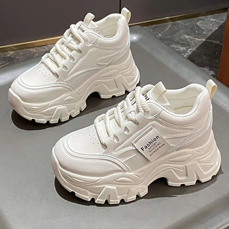 New Fashion Platform Sneakers  – Sewing New Bewertung und Preis