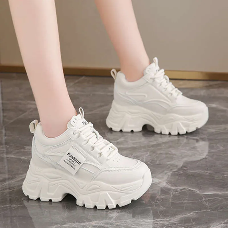 New Fashion Platform Sneakers  – Sewing New Bewertung und Preis