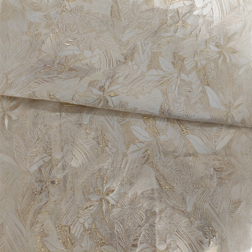 Cream Gold Metallic Raised Lea – Sewing Textiles Bewertung und Preis
