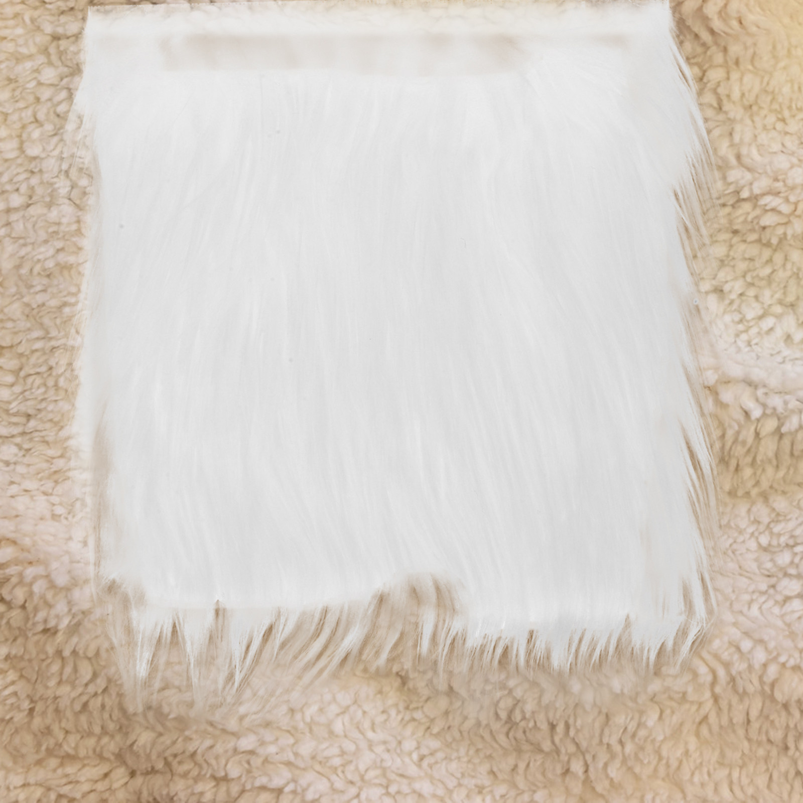 2Pcs Square Long Hair Faux Fab – Sewing Textiles Bewertung und Preis