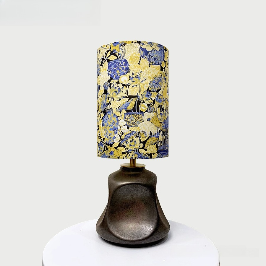 Gilded Liberty Fabric Table La – Century Textile & Sewing Supply Avenue C North Saskatoon Sk Bewertung und Preis