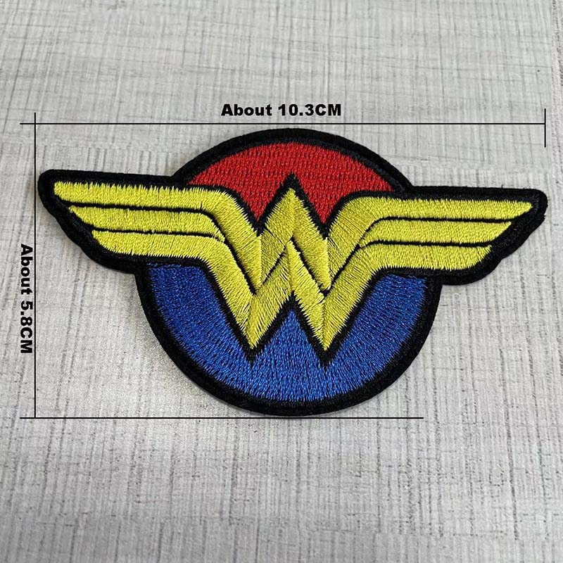 W Alphabet Letter Embroidered  – Velcro Sew On Bewertung und Preis