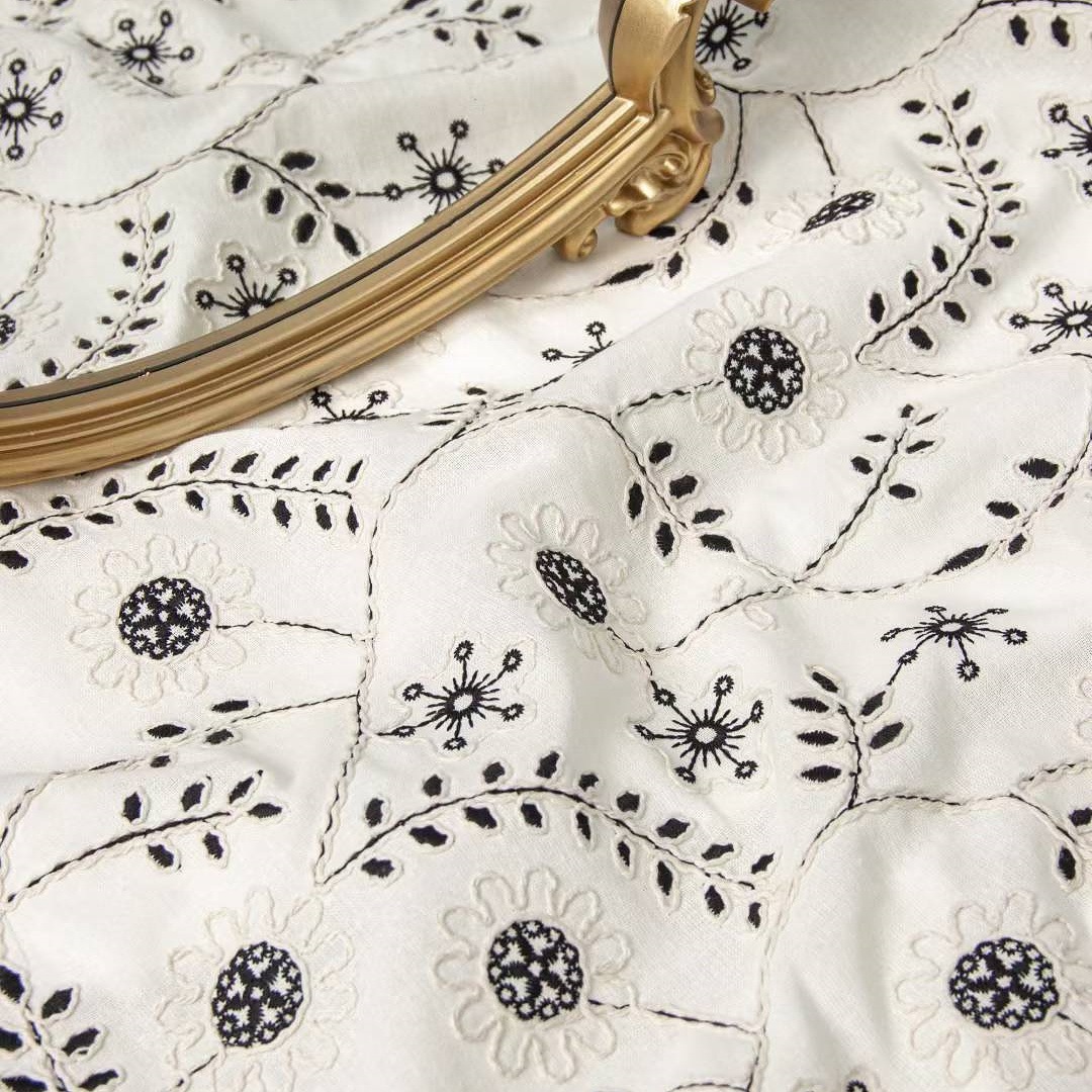 Vintage full-width embroidered – Vintage Sewing Textile Bewertung und Preis